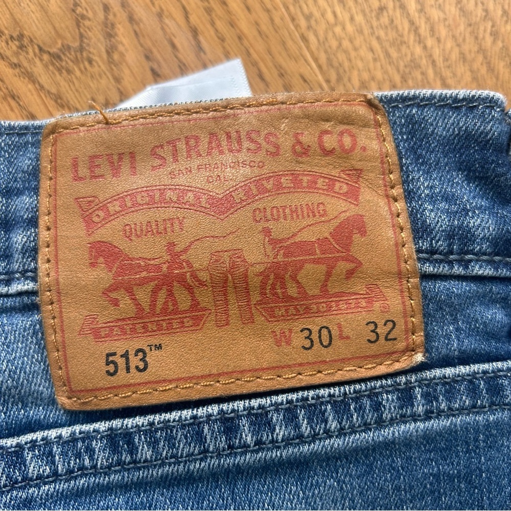 Levi's 513™ Slim Straight jeans. - Picture 6 of 15